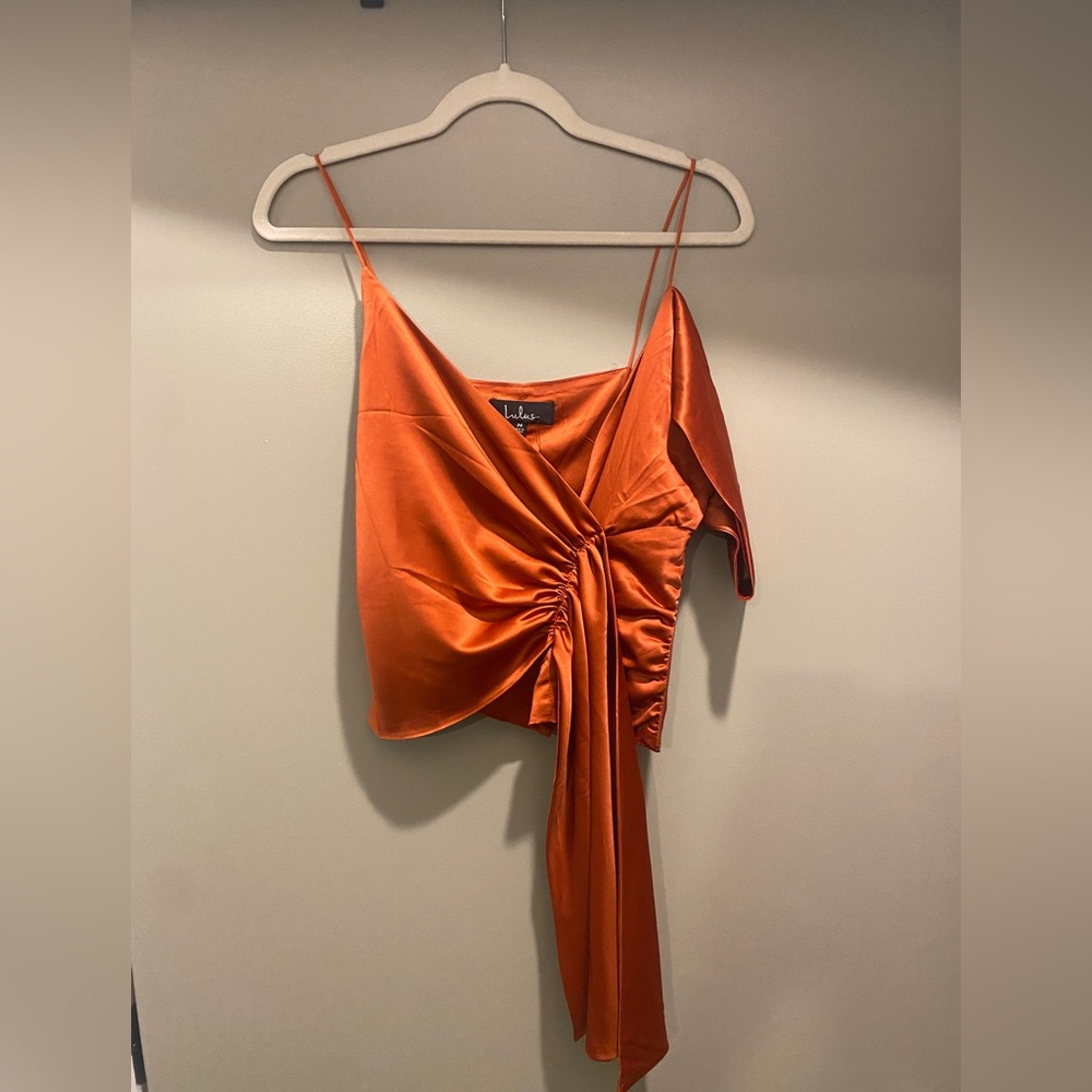 NWT Lulus top